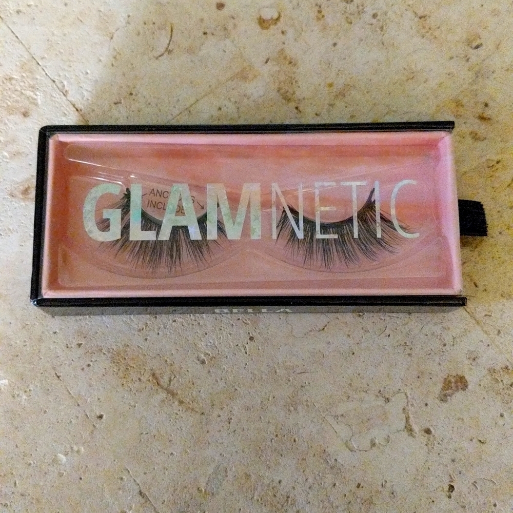 Glamnetic Lashes